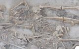اختصاصی /یک قبر ۷۰۰۰ ساله پر از اسکلت های بدون سر کشف شد+ عکس