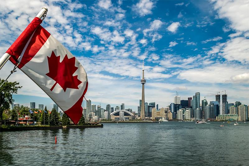 راهنمای جامع مهاجرت به کانادا از طریق دریافت ویزای کاری در کوتاه ترین زمان ممکن