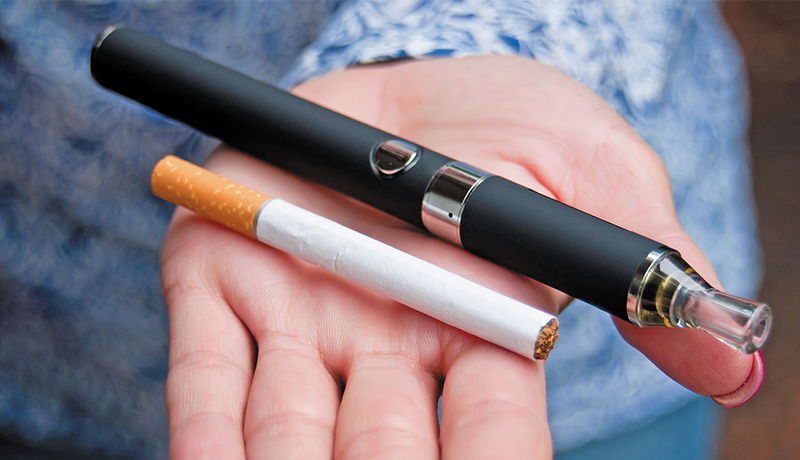 سیگار الکترونیکی خطرناک تر است یا سیگار سنتی؟